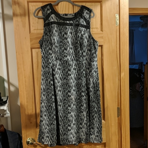 Lane Bryant Dresses & Skirts - Lane Bryant Dress 20